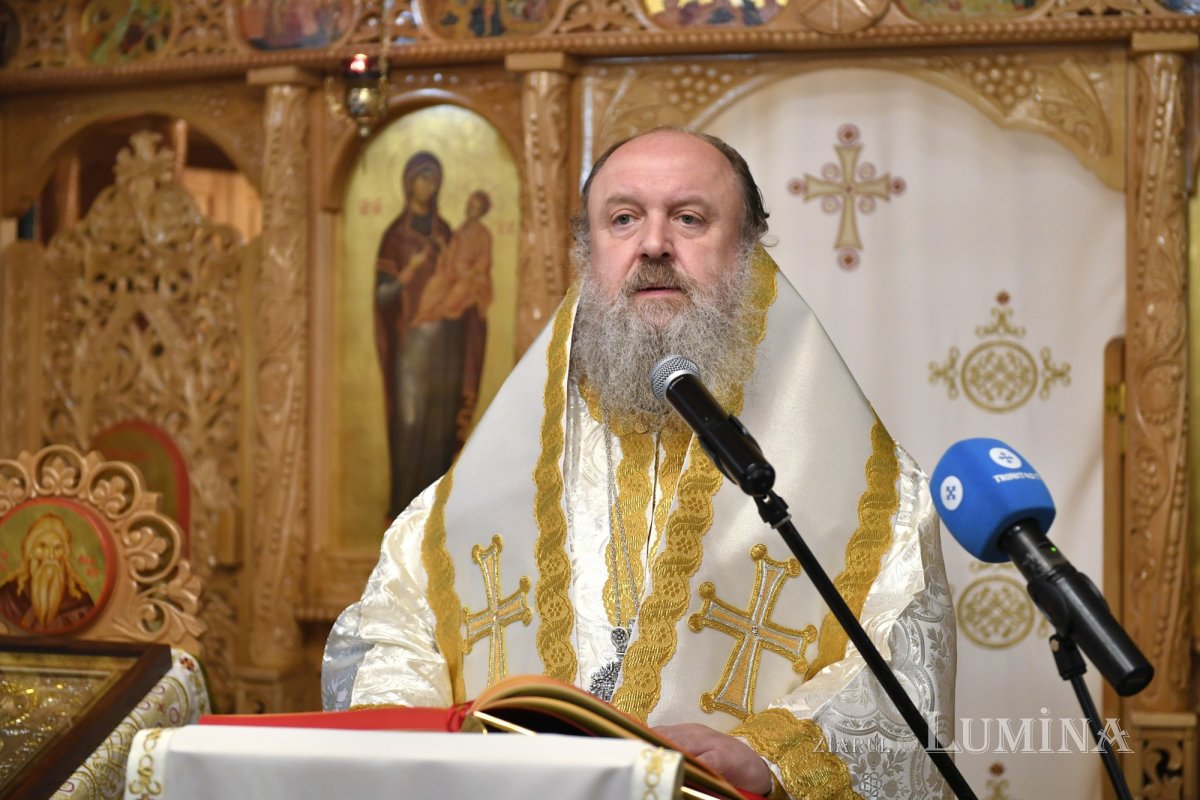 Odor de mare preț pentru capela unui spital bucureștean 331371