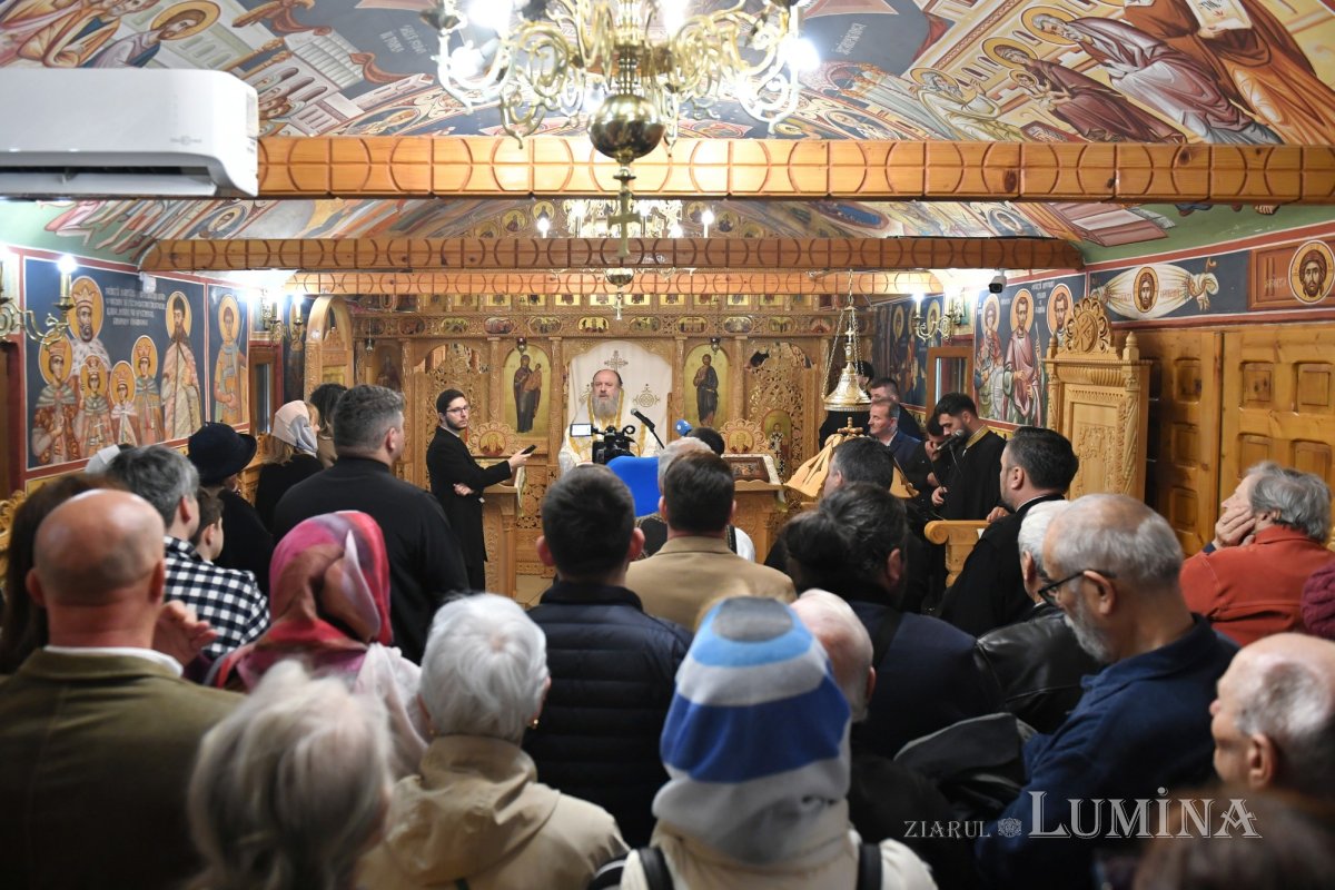 Odor de mare preț pentru capela unui spital bucureștean 331372