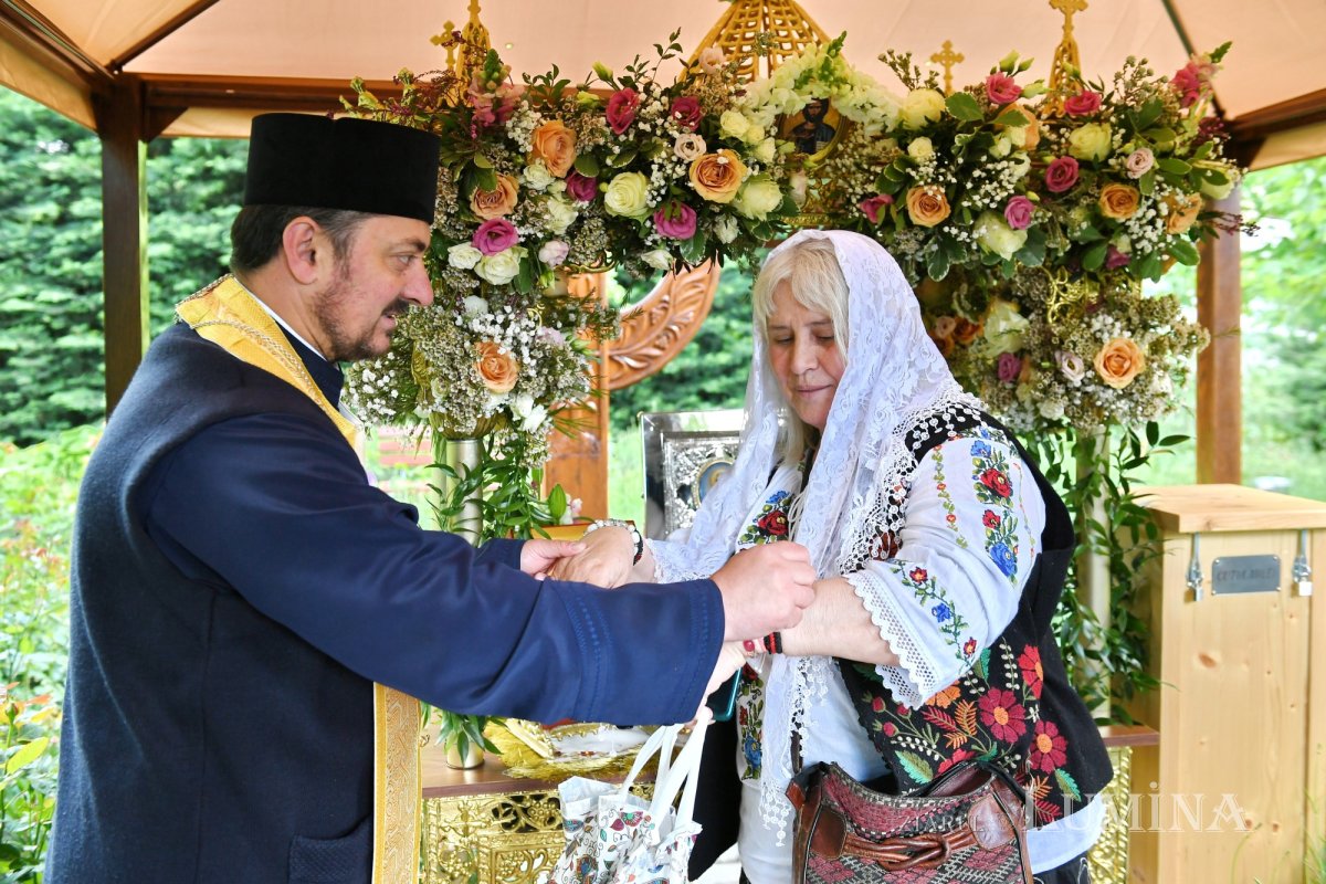 Odor de mare preț pentru capela unui spital bucureștean 331373