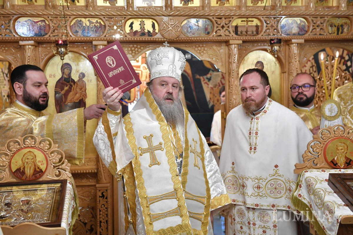 Odor de mare preț pentru capela unui spital bucureștean 331376