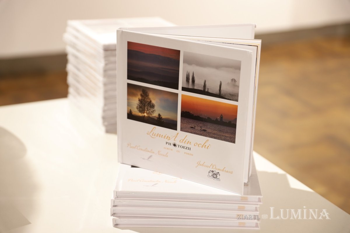 Album de „Photoezii”, lansat la Sibiu 331459