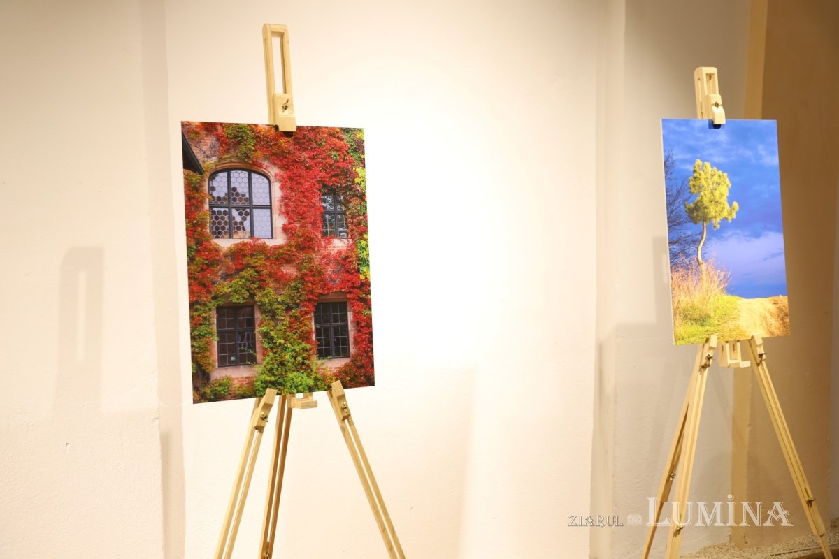 Album de „Photoezii”, lansat la Sibiu 331470