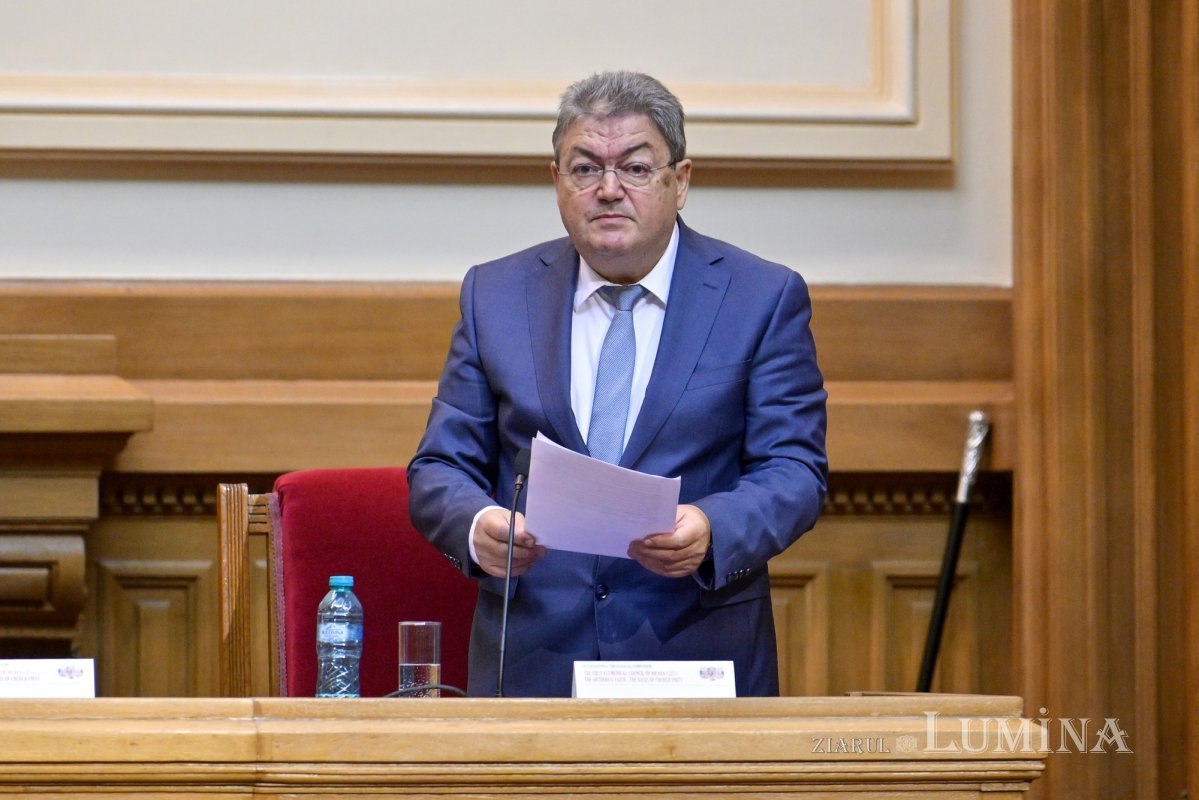 Simpozion internațional de teologie dedicat Sinodului I Ecumenic 331515