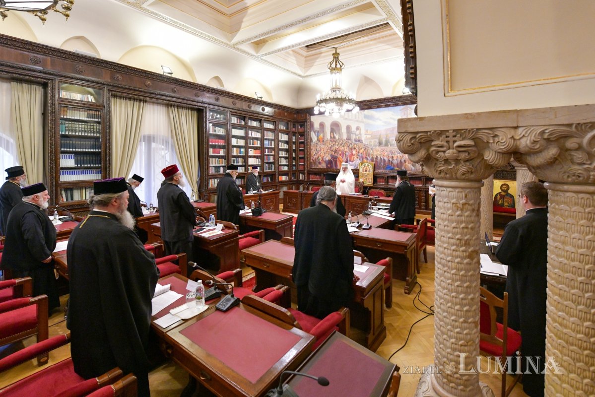 Ședință de lucru a Sinodului Mitropoliei Munteniei și Dobrogei 332093