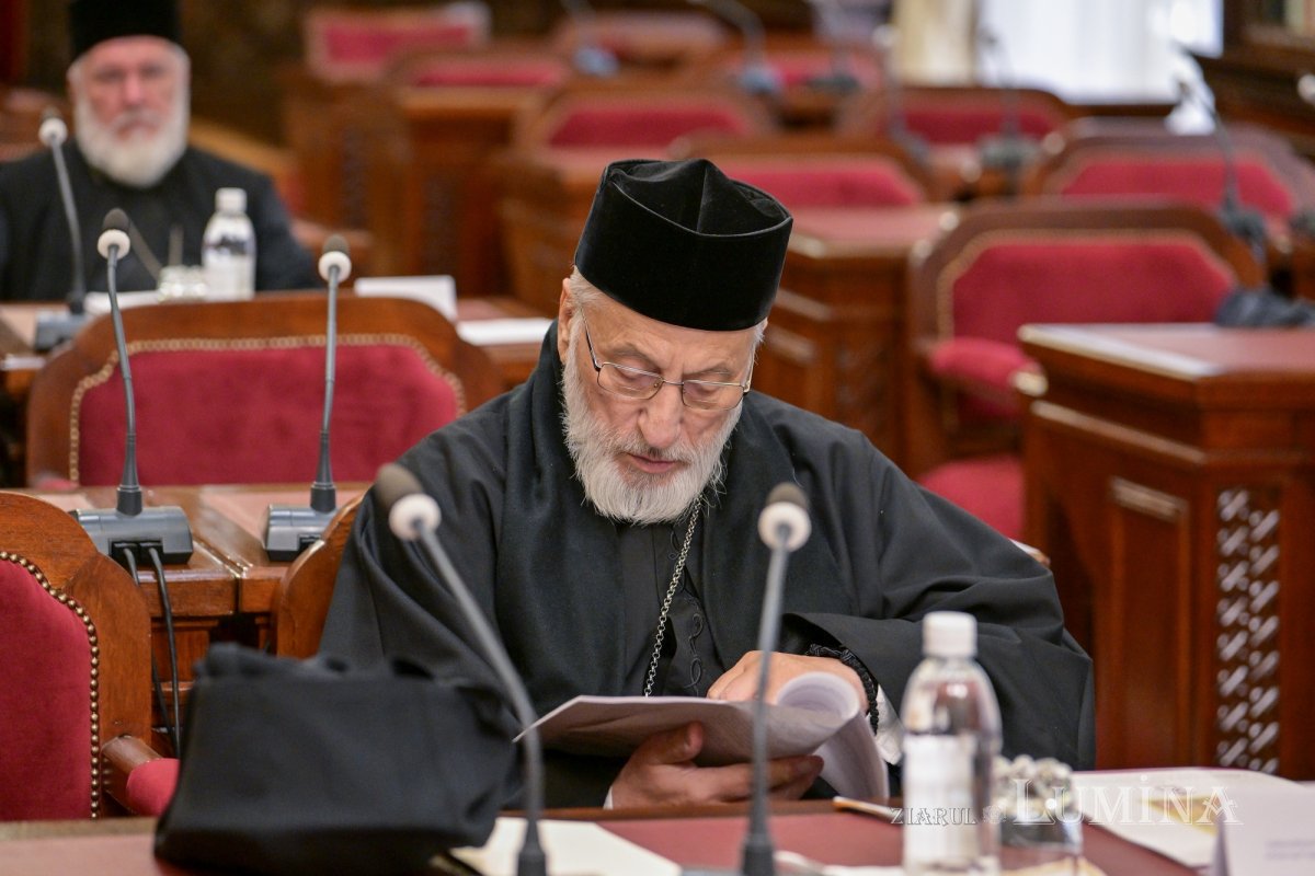 Ședință de lucru a Sinodului Mitropoliei Munteniei și Dobrogei 332099