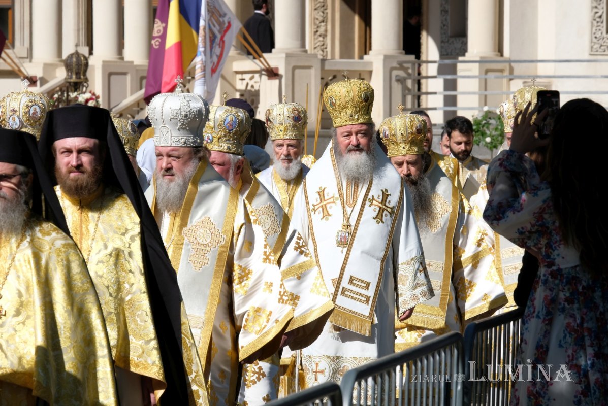 Sărbătorirea hramului istoric al Catedralei Patriarhale 332213