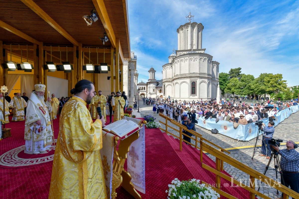 Sărbătorirea hramului istoric al Catedralei Patriarhale 332259