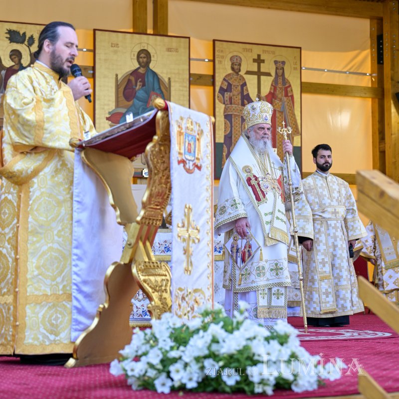 Sărbătorirea hramului istoric al Catedralei Patriarhale 332260