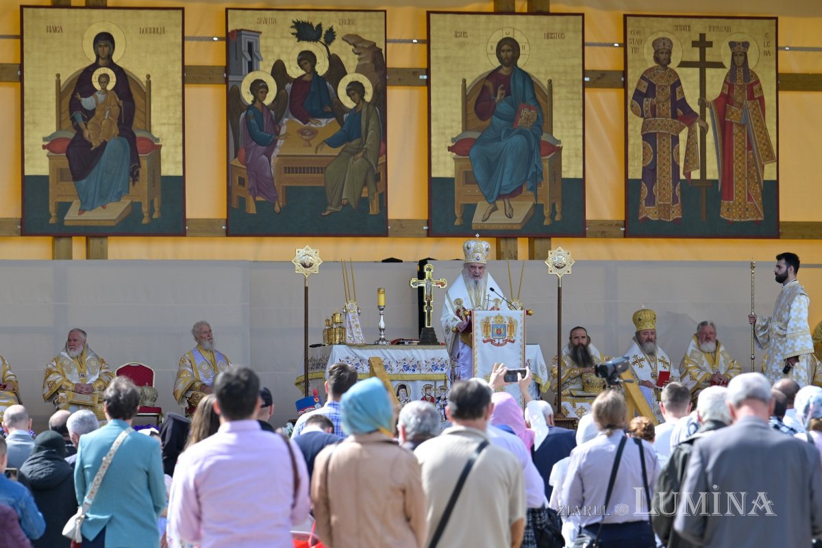 Sărbătorirea hramului istoric al Catedralei Patriarhale 332263