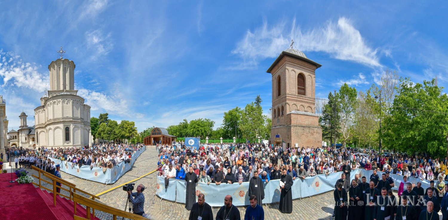 Sărbătorirea hramului istoric al Catedralei Patriarhale 332272