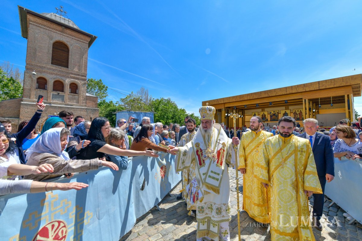 Sărbătorirea hramului istoric al Catedralei Patriarhale 332296