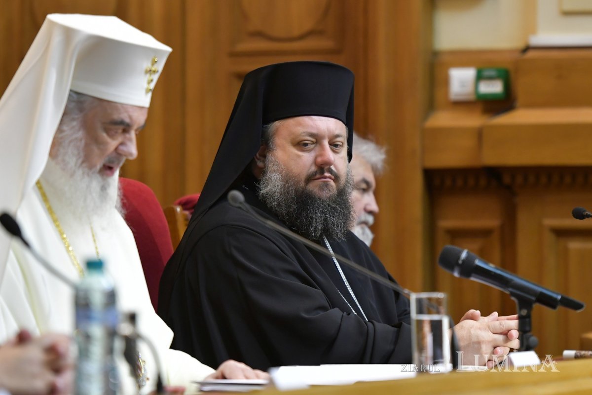 Conferință pastoral-misionară a clericilor prahoveni 332743