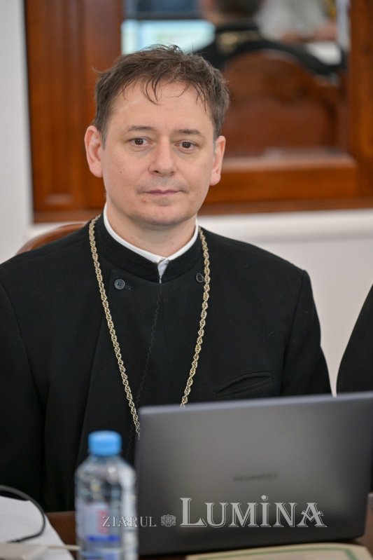 Simpozion dedicat analizei educației religioase din România și Turcia 332836