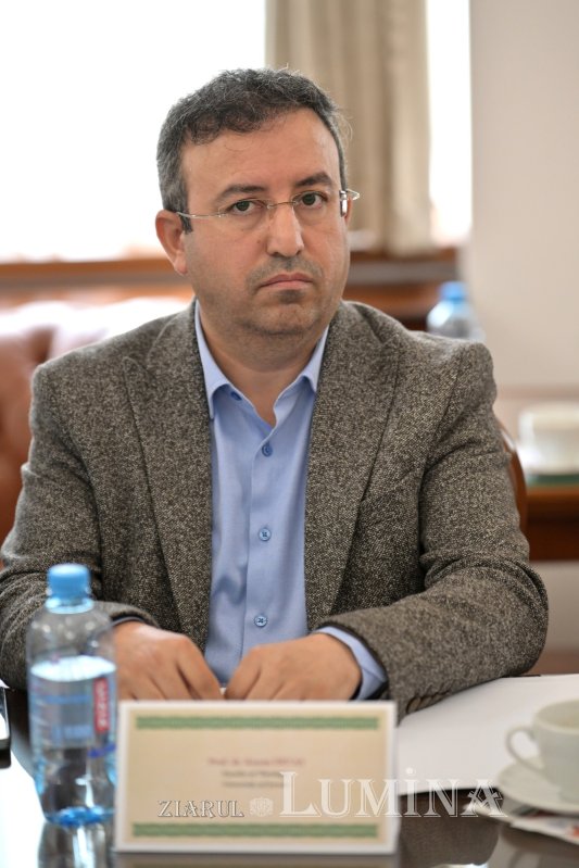 Simpozion dedicat analizei educației religioase din România și Turcia 332841