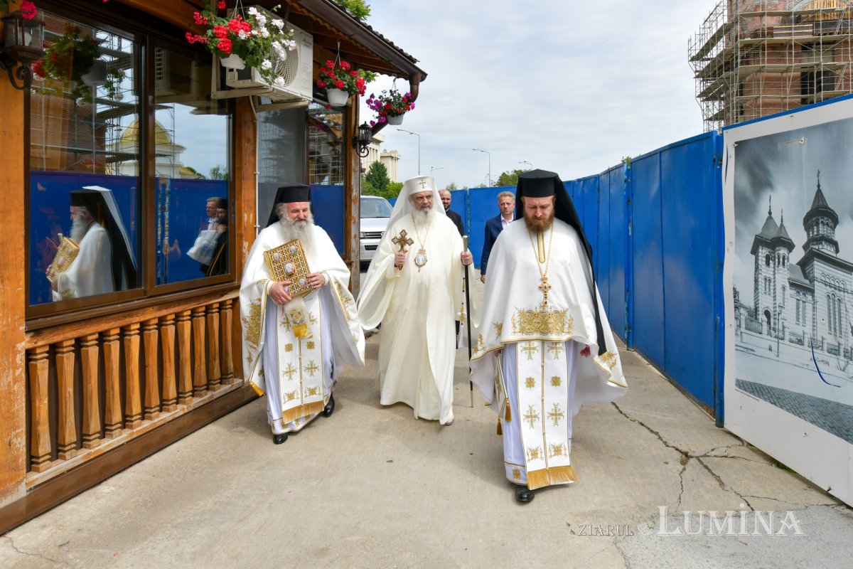 Celebrarea hramului principal al Catedralei Mântuirii Neamului 332982