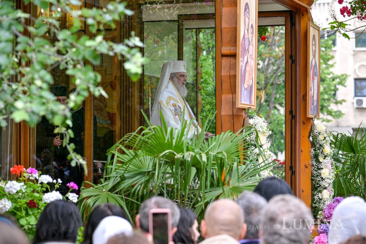 Celebrarea hramului principal al Catedralei Mântuirii Neamului 332992