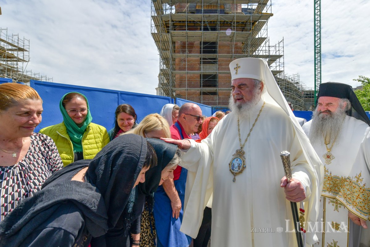 Celebrarea hramului principal al Catedralei Mântuirii Neamului 332995
