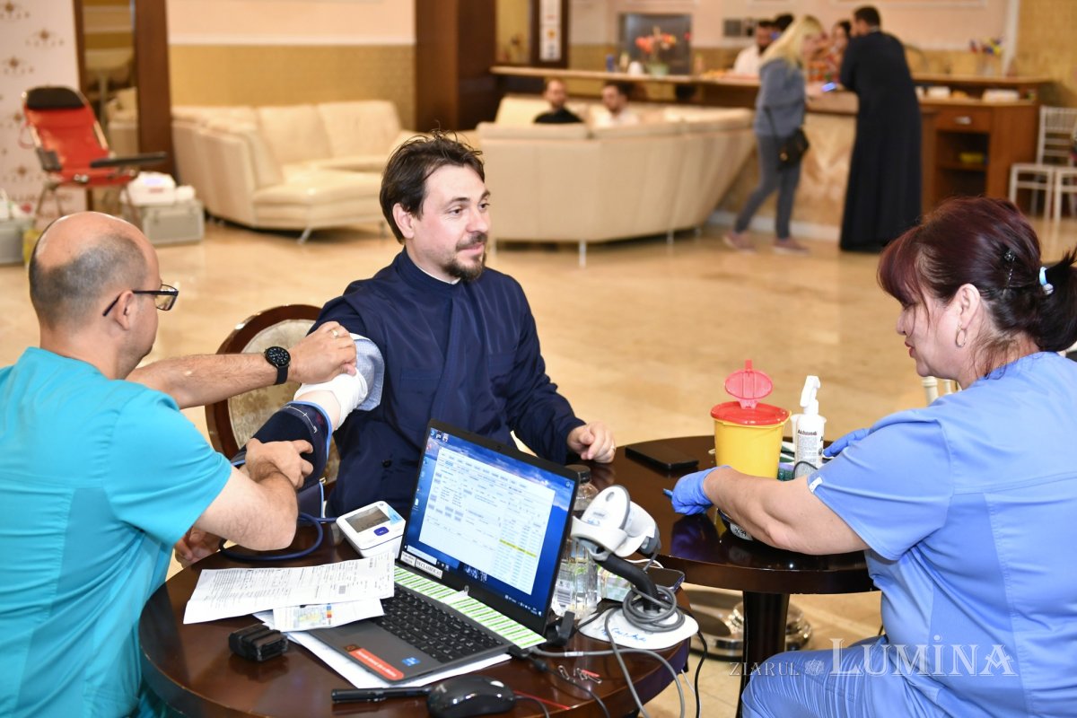 Campanie de donare de sânge la Căminul de bătrâni Luxab 333456