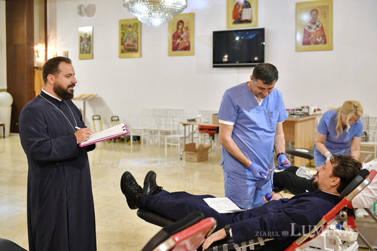 Campanie de donare de sânge la Căminul de bătrâni Luxab 333460