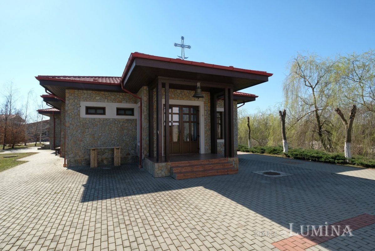 „Acoperământul Maicii Domnului”, o mănăstire ca o călătorie 333485