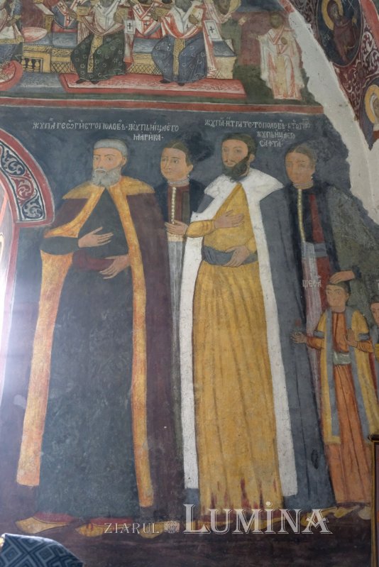 Bisericile tricentenare din Topoloveni 333562