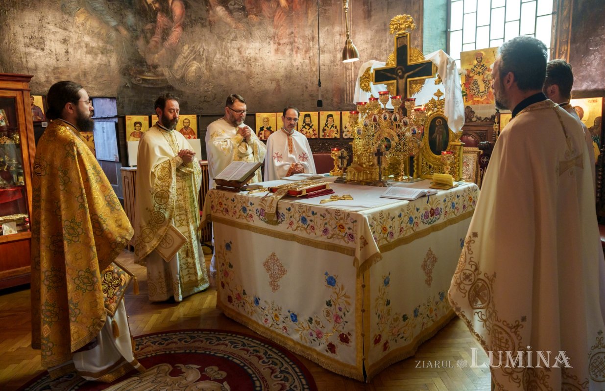 Cerc pastoral dedicat noilor sfinți mărturisitori în Capitală 333690