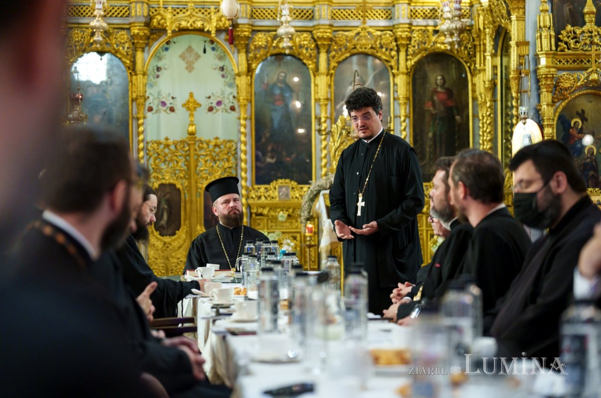 Cerc pastoral dedicat noilor sfinți mărturisitori în Capitală 333697