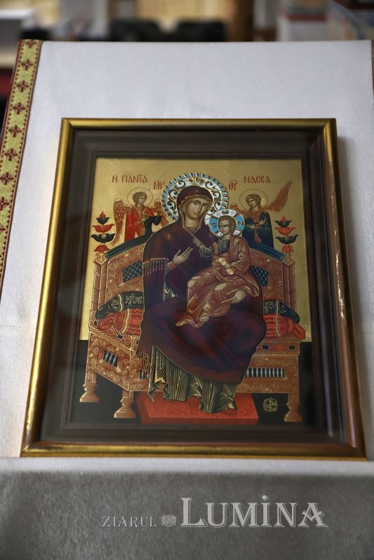 Biserica din Sibiu închinată Tuturor Sfinţilor, un centru de spiritualitate şi cultură românească 333714