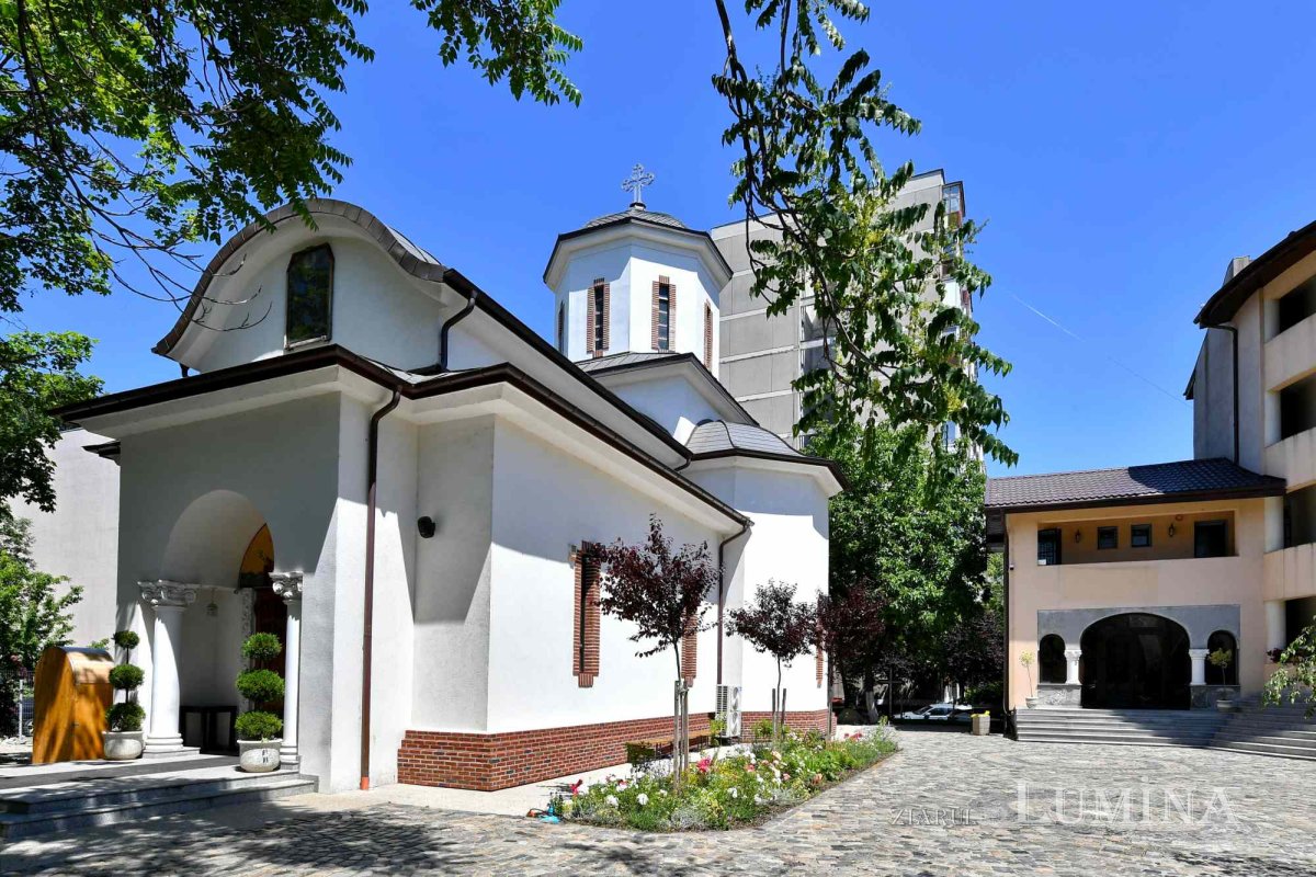 Sclipirile Luminii: Parohia cu hramurile „Pogorârea Duhului Sfânt” şi „Sfântul Nicolae”-Militari din Bucureşti 333754