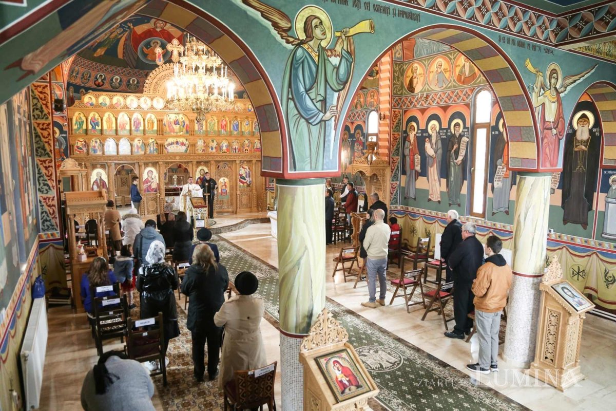 Darurile Duhului Sfânt în comunitatea din Dealul Ocnei, Sibiu 333116