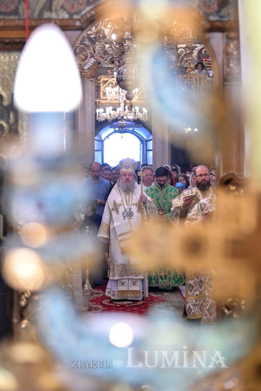 Praznicul Cincizecimii la Catedrala Patriarhală din București 333867