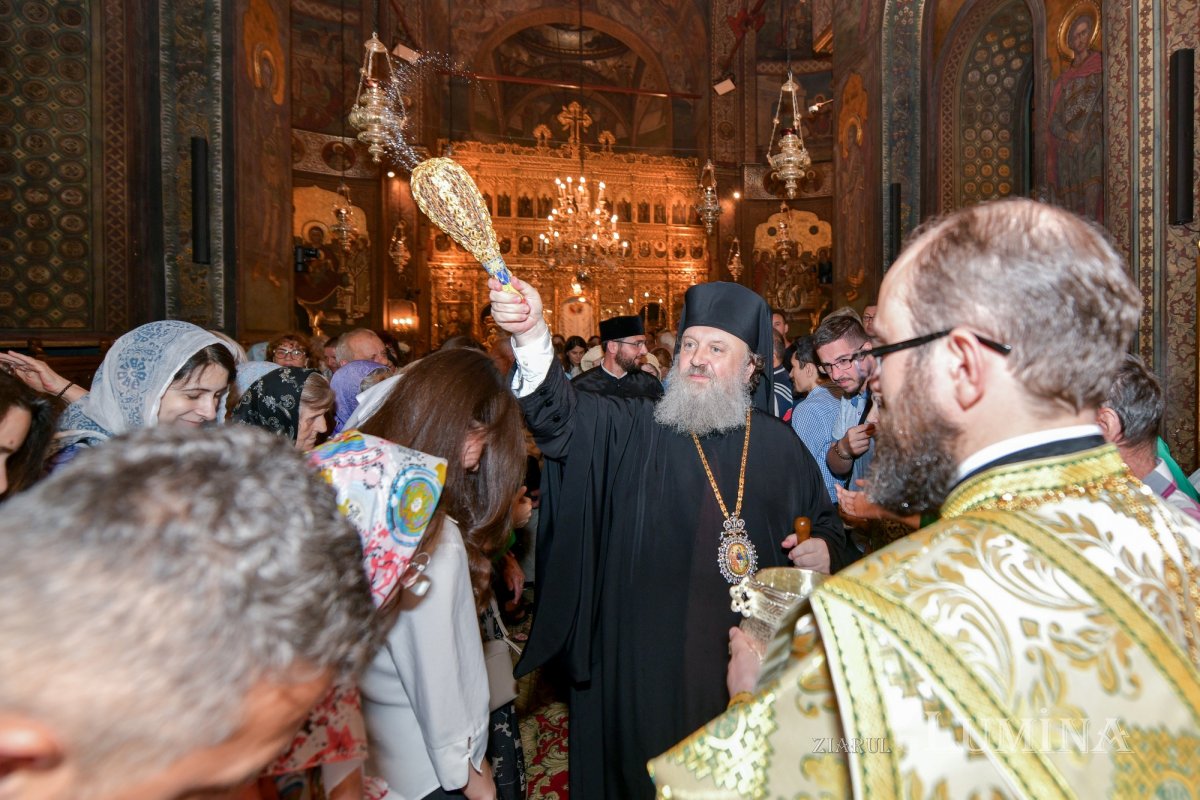 Praznicul Cincizecimii la Catedrala Patriarhală din București 333903