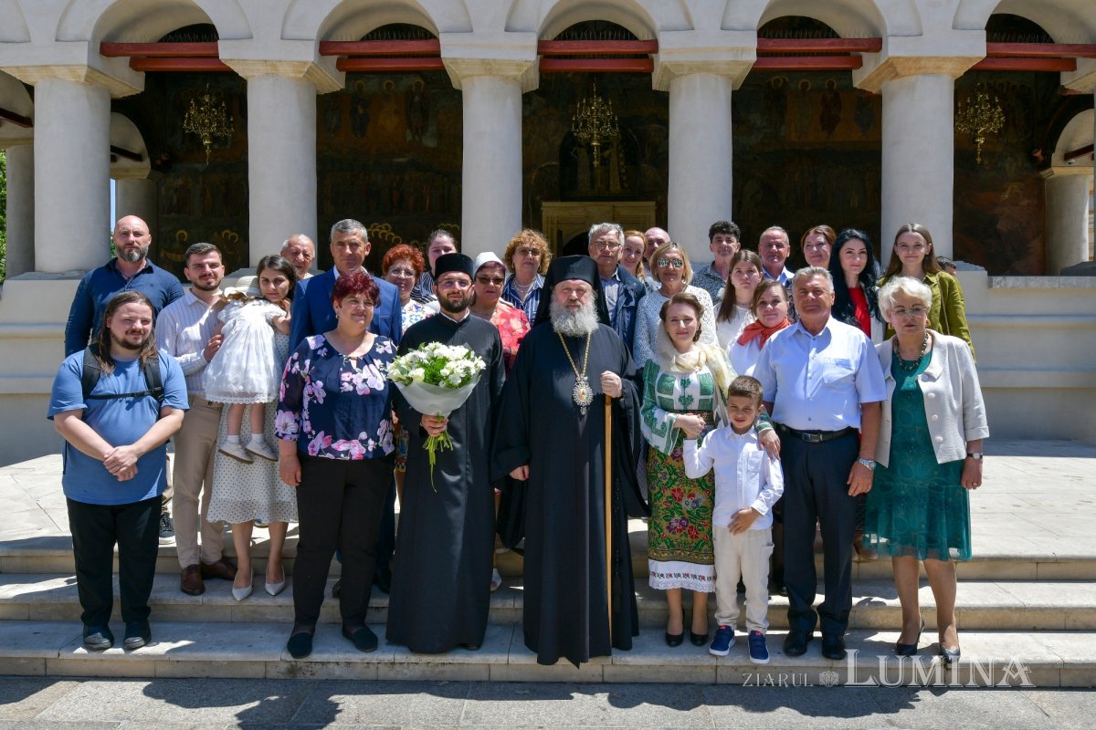 Praznicul Cincizecimii la Catedrala Patriarhală din București 333904