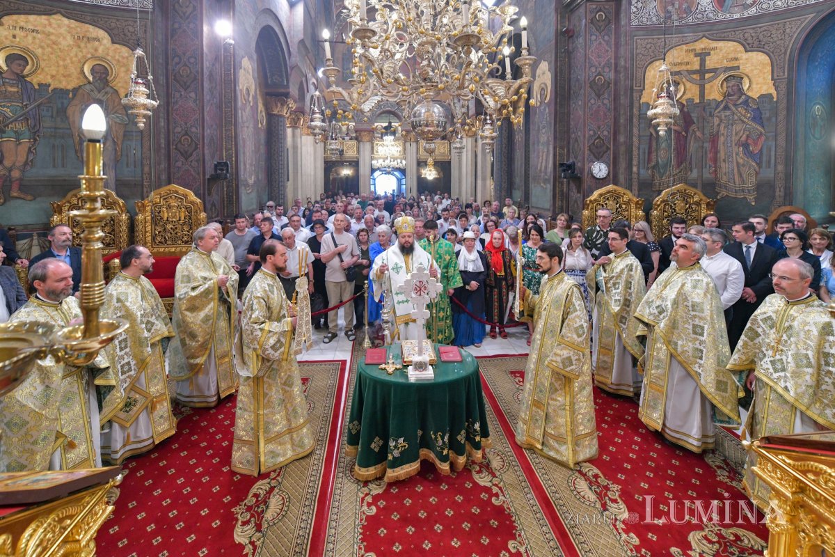 Hramul Centrului de Presă BASILICA al Patriarhiei Române 334008