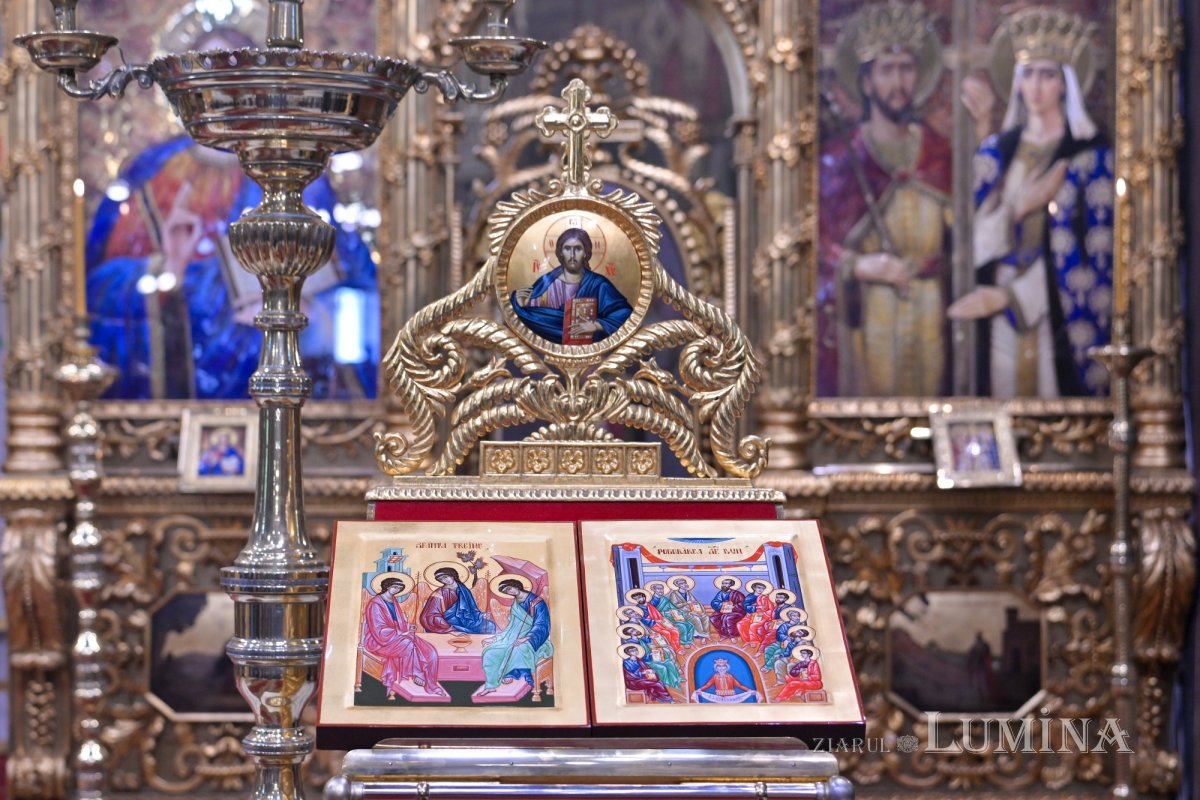 Hramul Centrului de Presă BASILICA al Patriarhiei Române 334016