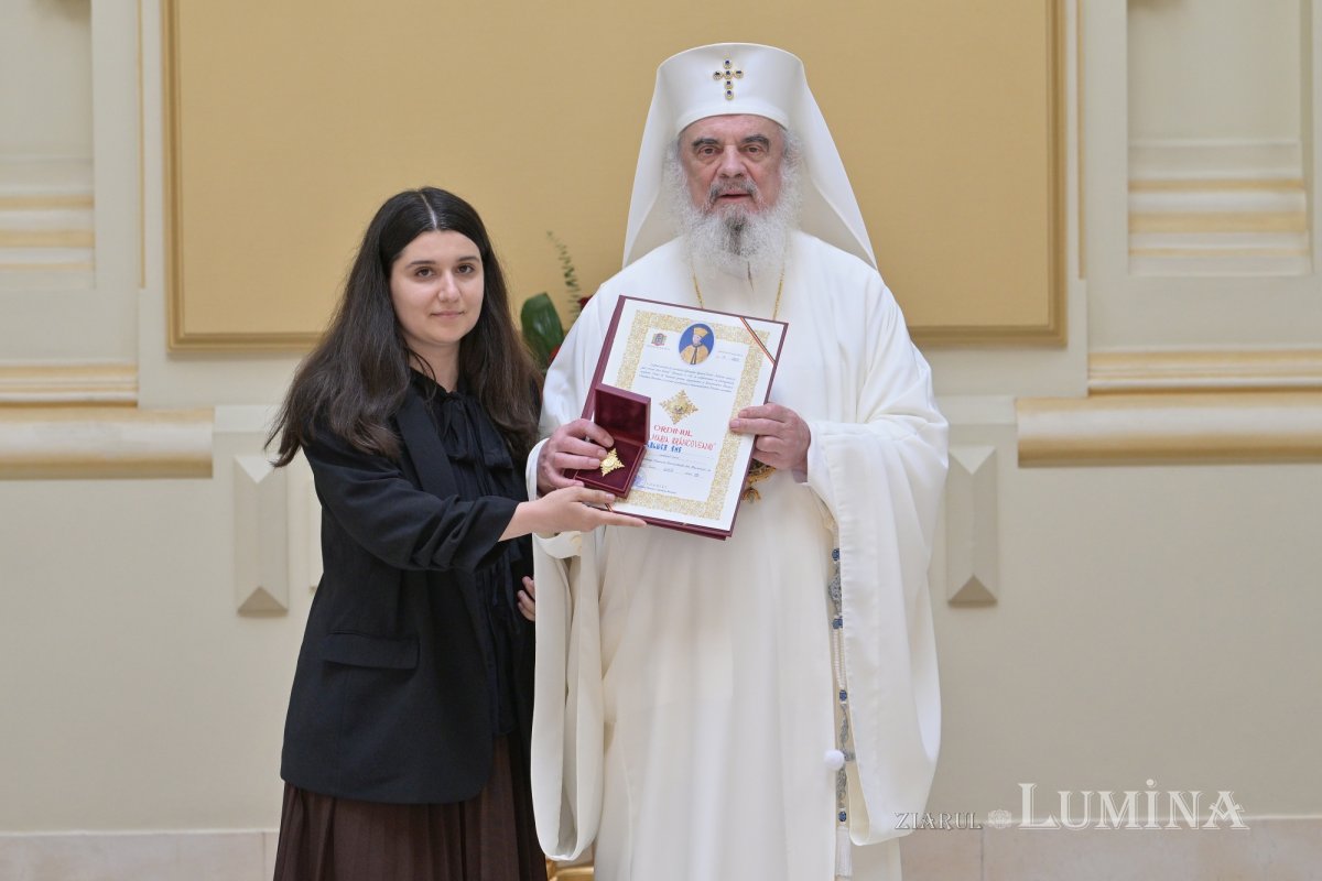Hramul Centrului de Presă BASILICA al Patriarhiei Române 334057