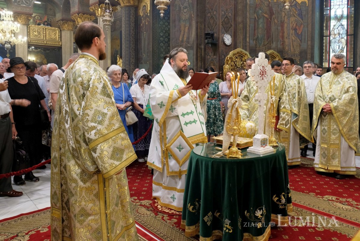 Hramul Centrului de Presă BASILICA al Patriarhiei Române 334067