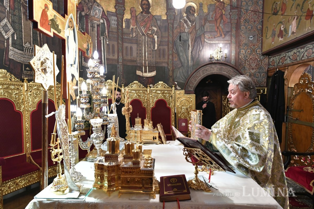 Hramul Centrului de Presă BASILICA al Patriarhiei Române 334070