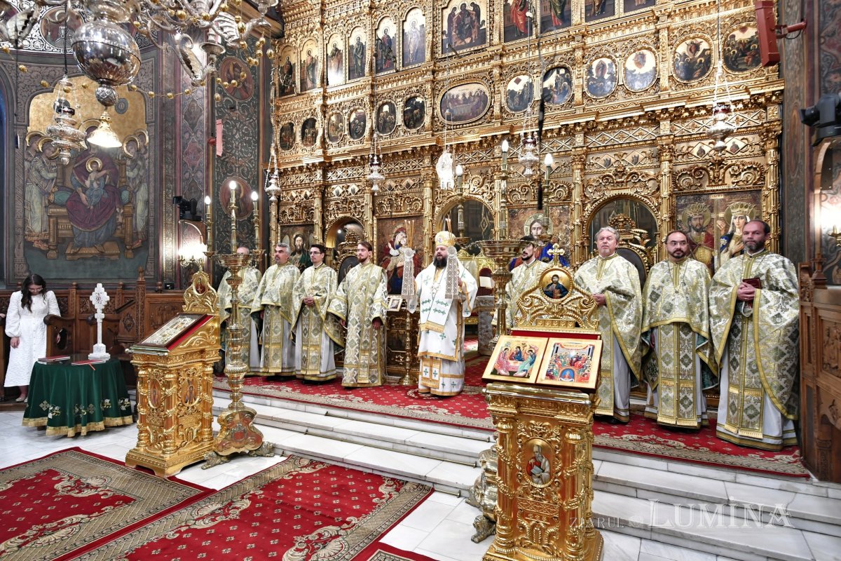 Hramul Centrului de Presă BASILICA al Patriarhiei Române 334074