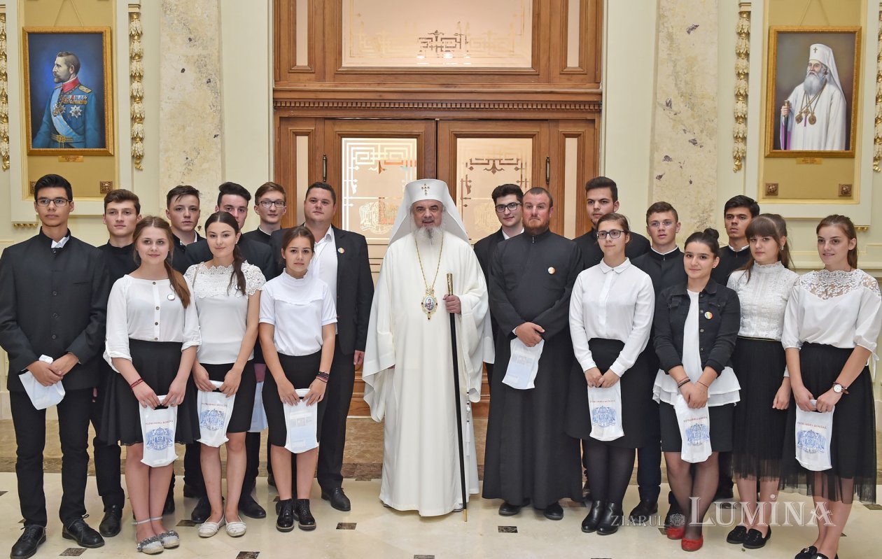 Examenele sunt şanse de valorificare a cunoştinţelor şi etape ale maturizării personale 334154