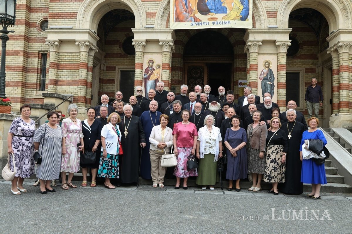 Întâlnirea absolvenţilor din promoţia 1975 la Facultatea de Teologie din Sibiu 334165