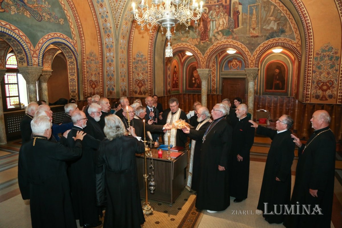Întâlnirea absolvenţilor din promoţia 1975 la Facultatea de Teologie din Sibiu 334167