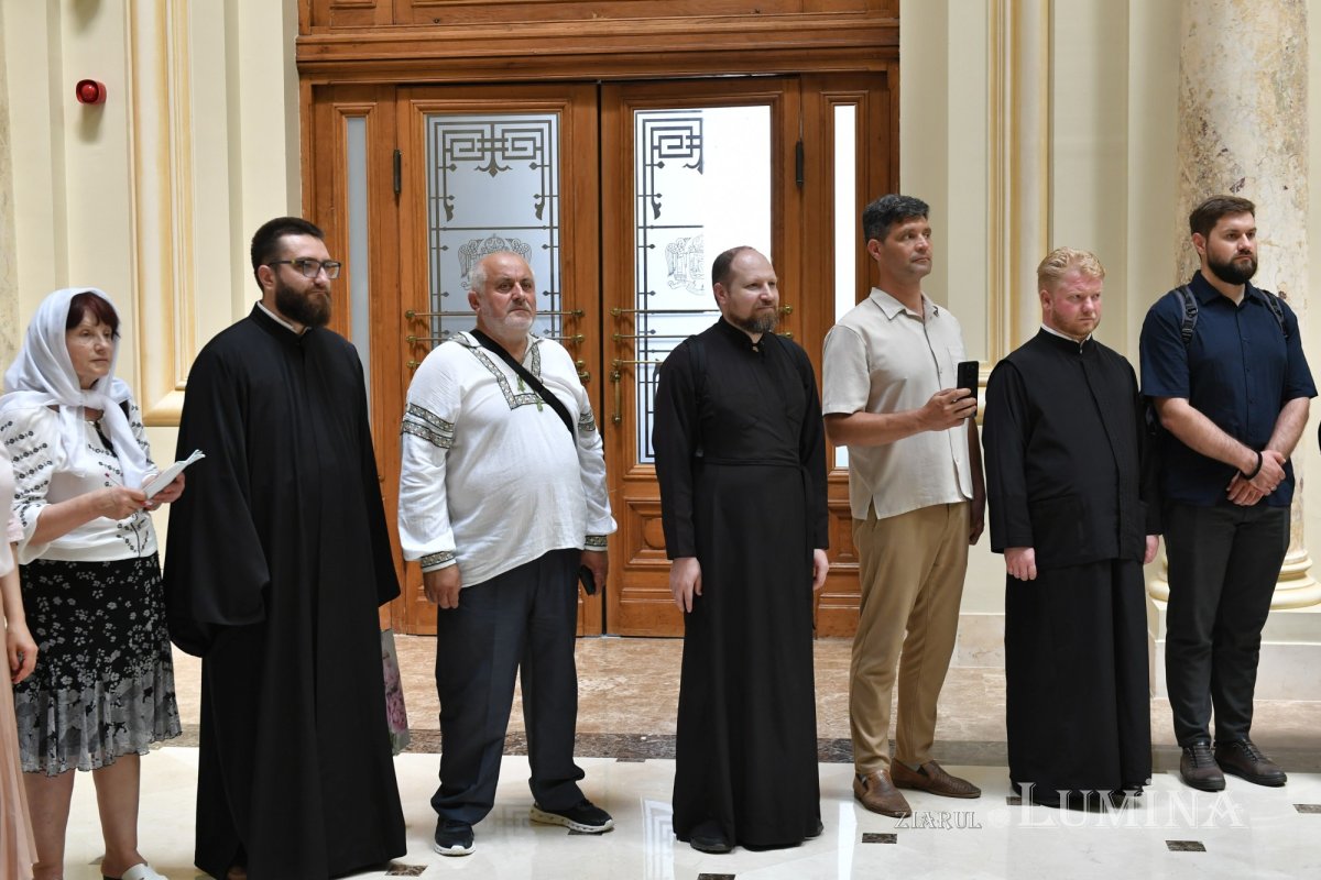 Vizita masteranzilor din Chișinău la Facultatea de Teologie Ortodoxă din București 334287