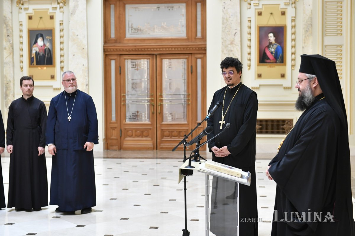 Vizita masteranzilor din Chișinău la Facultatea de Teologie Ortodoxă din București 334289