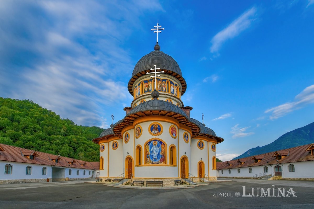 Sclipirile Luminii: Mănăstirea „Sfântul Ioan Iacob Hozevitul” din Ţara Loviştei, judeţul Vâlcea 334464