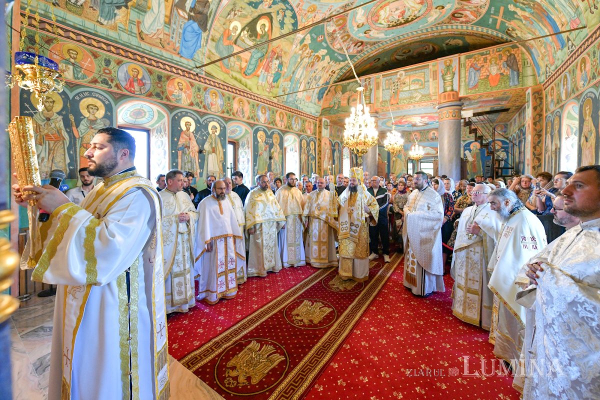 Zi de sărbătoare în satul Plavia din județul Prahova 334642