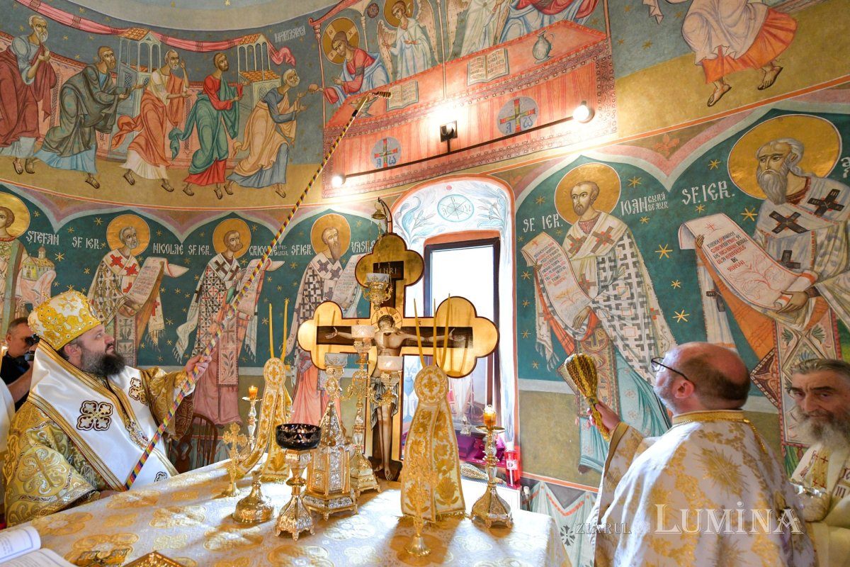 Zi de sărbătoare în satul Plavia din județul Prahova 334648