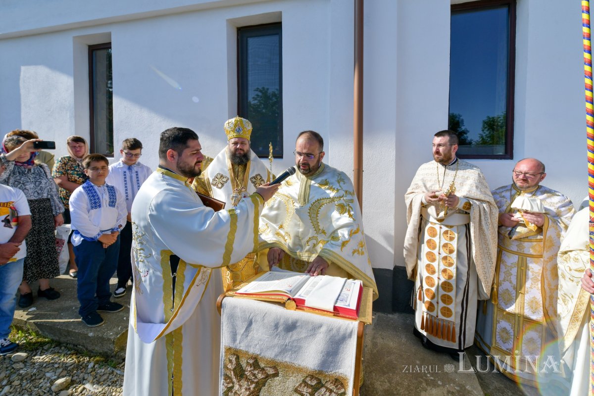 Zi de sărbătoare în satul Plavia din județul Prahova 334654