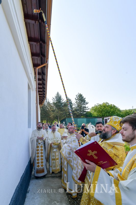 Zi de sărbătoare în satul Plavia din județul Prahova 334656