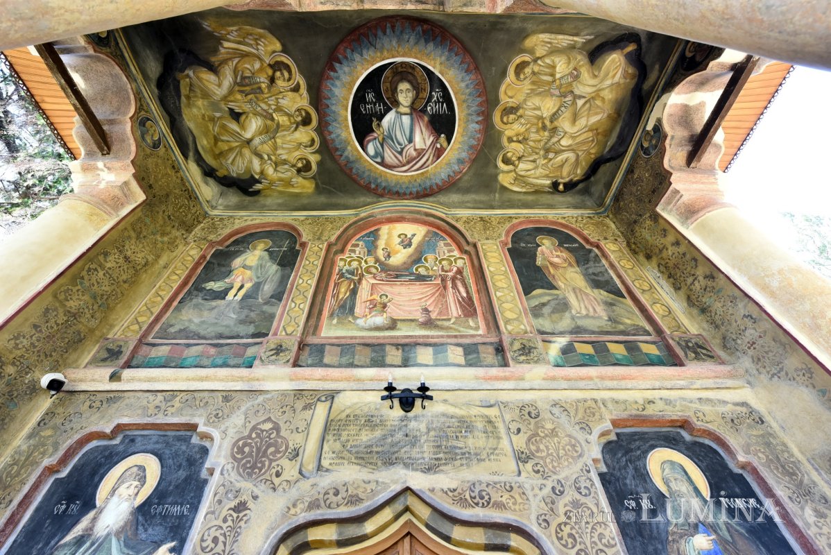 Sclipirile Luminii: Mănăstirea Căldăruşani, Ilfov 335055